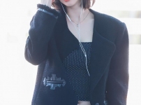 카리나 공항 단발